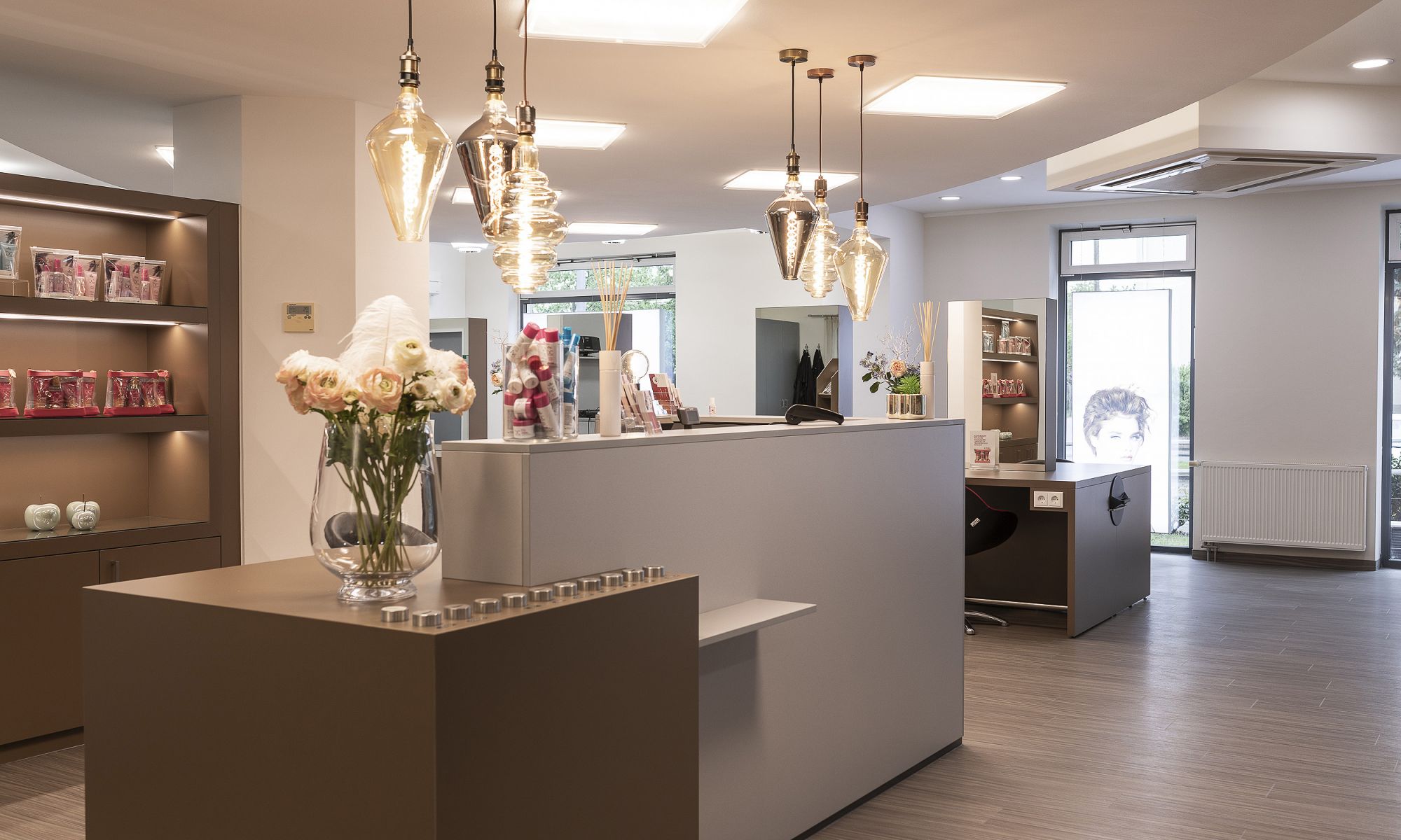 Friseur Haarpunkt - Salon in der Pulvermühlstraße